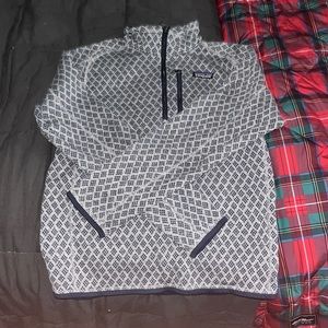 Patagonia quarter zip in great condition size medium grey and blue